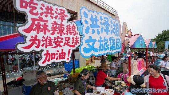 苏超上座率压倒中超 中国作事足球该买块豆腐撞死？