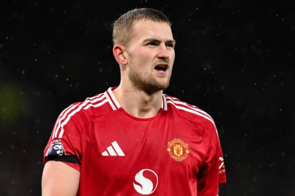 客成效物浦！德里赫特：这是我加盟曼联以来最棒的一场成效