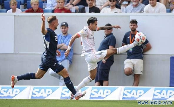 迪亚斯本场孝顺3次要津传球, 抵挡9胜4, 错失1次绝佳契机