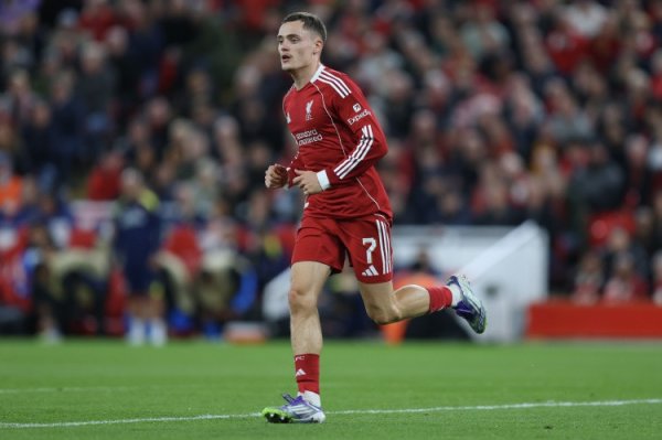 卡恩: 嗅觉维尔茨还未融入利物浦, 他在强手如云的队里需多些自信