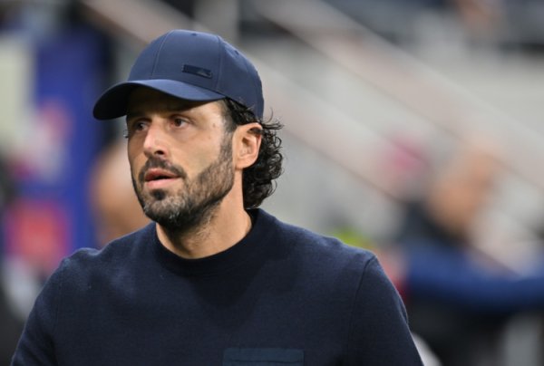 格罗索：我从里皮那儿学习到足球的想法，阅读局面并作念出正确选择