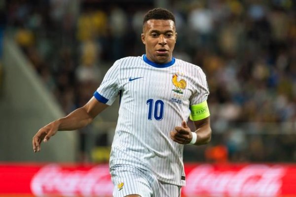 卓绝亨利普拉蒂尼，姆巴佩成首位畅达8届金球奖进前10的法国球员