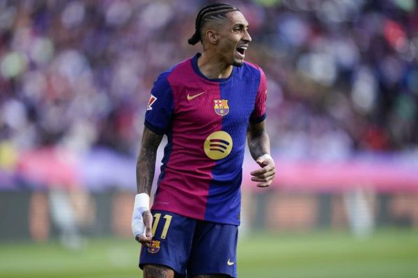 金球第5低了？拉菲尼亚上赛季进球、助攻等多项数据创造个东谈主记录