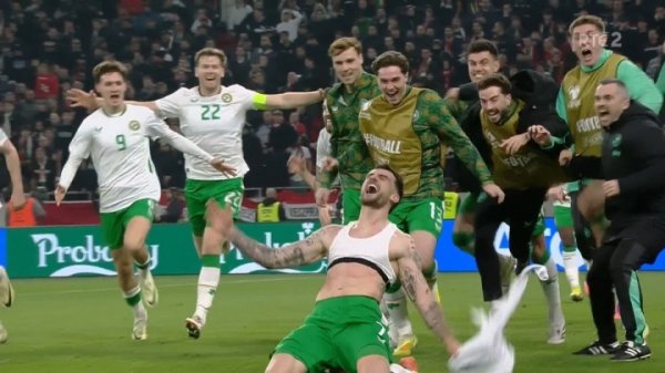 帕洛特：这即是咱们疼爱足球的原因 不会再有比这更好意思好的夜晚了