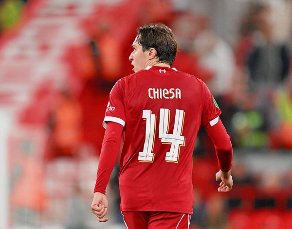 罗马诺：由于莱昂尼遥远伤缺，小基耶萨将干与利物浦欧冠名单