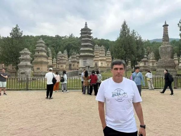 拉莫斯：为幸免肠胃不适不敢吃辣；在中国任何场地齐有免费水