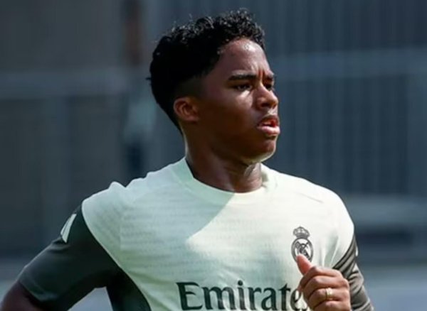 科贝电台：皇马特意让恩德里克冬窗租赁出去，但球员并不商量