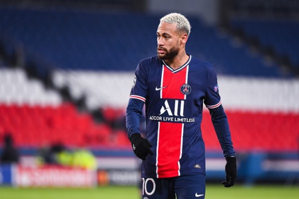 巴黎前队友：内马尔上茅厕不关门还对我笑，其后才知谈他从来不关