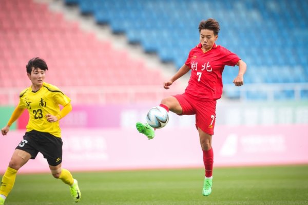 湖北女足第一次闯入全运会决赛，王霜怡悦落泪：点球没压力！