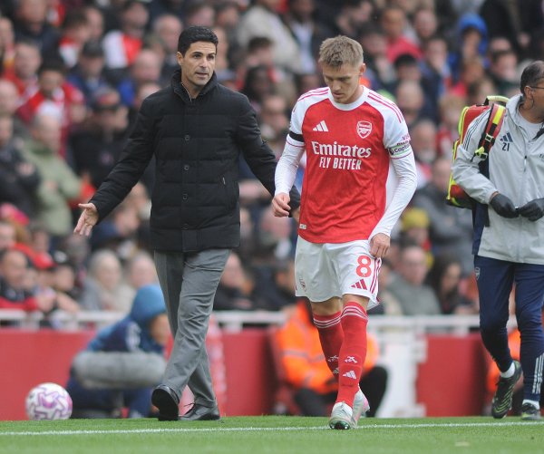 塔帅：深信因卡皮耶能构成最好中卫搭档 厄德高未还原至最好景色